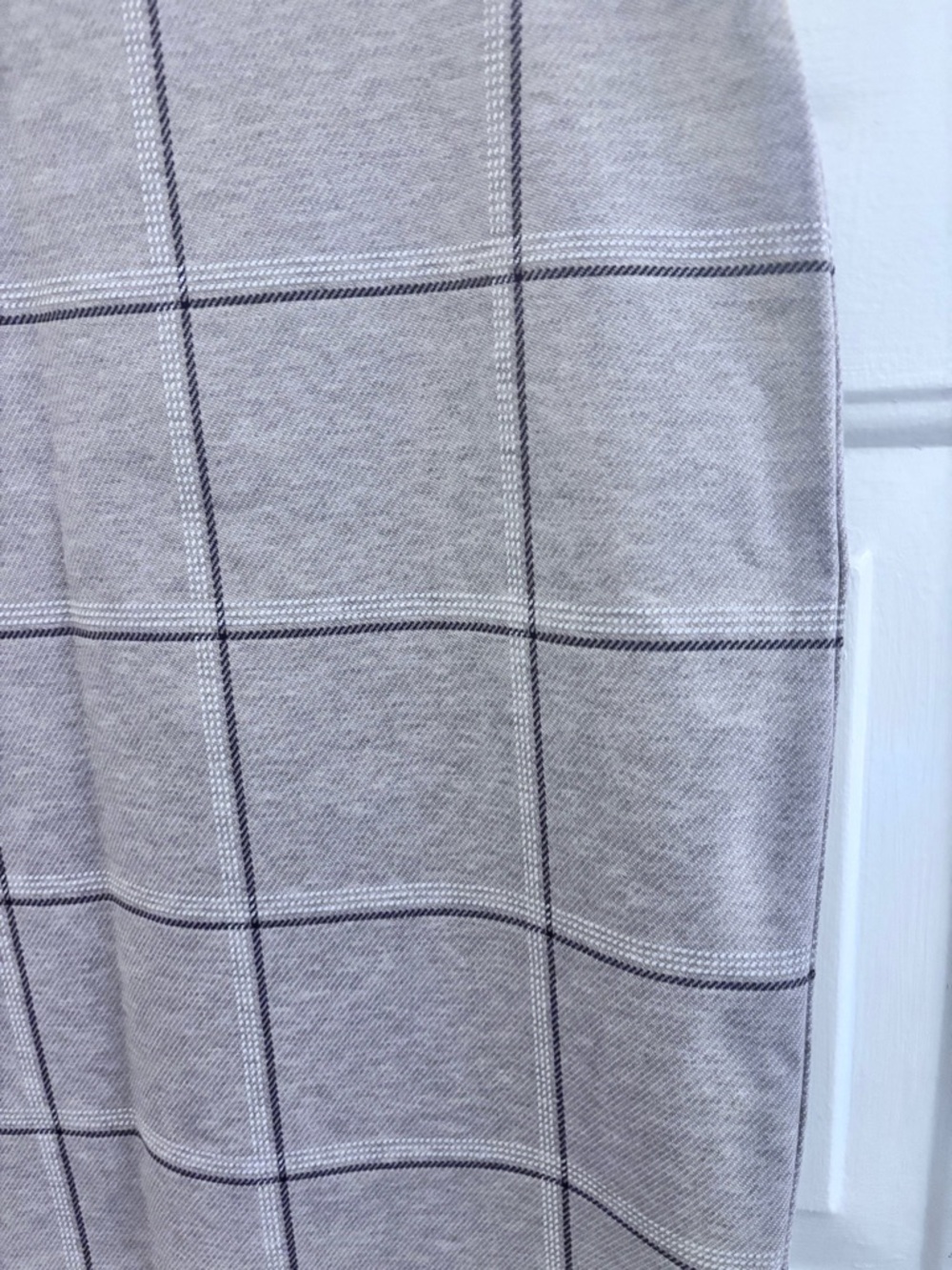 Ann Taylor Factory Tan Windowpane Pencil Skirt - Picture 3 of 6